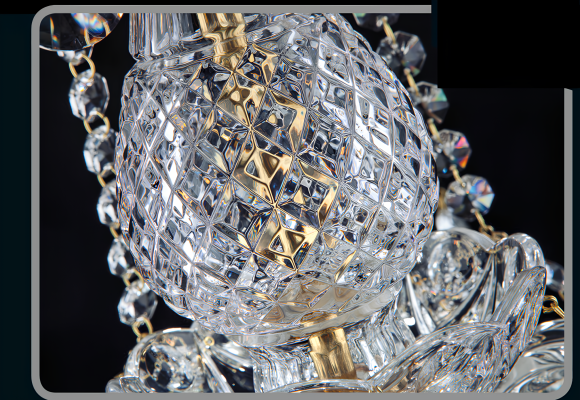 Lámpara de mesa antigua con cristales