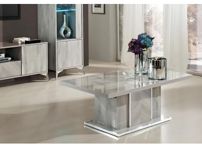 Mesa de café de diseño de lujo en madera para salón