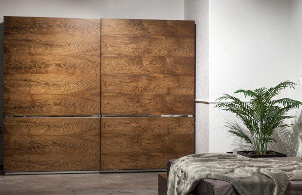 Armario grande con puertas correderas marrones 265cm