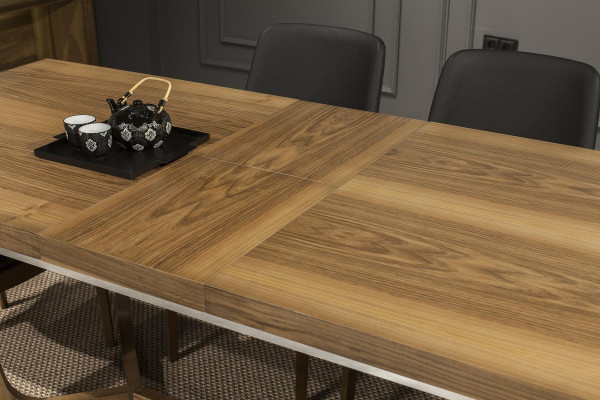 Moderno y práctico lujo mesa de comedor de madera