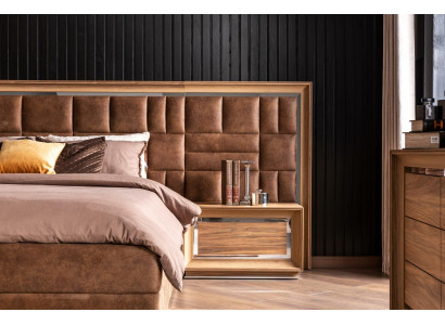 Conjunto de dormitorio con cama + mesitas de lujo en color marrón