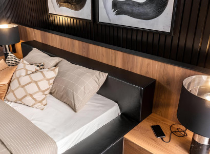Conjunto de dormitorio Brun con cama, armario y 2 mesitas de noche, 4 piezas.