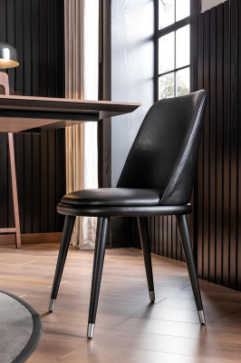 Conjunto de comedor con mesa y 4 sillas