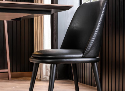 Conjunto de comedor con mesa y 4 sillas