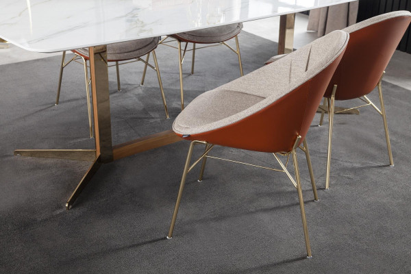 Mesa de comedor de diseño italiano de lujo con 4 sillas