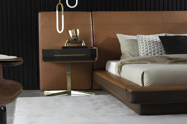 Conjunto de muebles de dormitorio con cama, mesitas de noche y armario de 5 piezas.