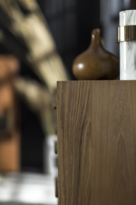 Cómoda moderna con espejo