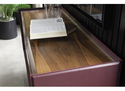 Cómoda móvil viola de madera de 141 cm con cuero