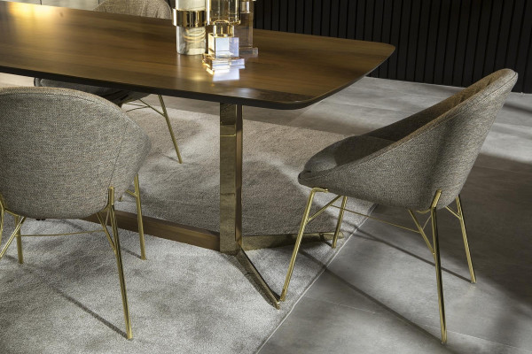 Mueble de comedor de lujo con patas de acero