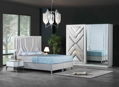 Conjunto de cama blanca elegante con mesitas y armario de vidrio