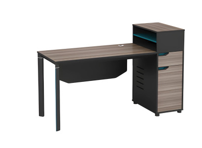 Escritorio con efecto de madera marrón y espacio de almacenamiento, además de pasacables para oficina