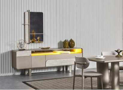 Consola de madera beige elegante con espejo elegante