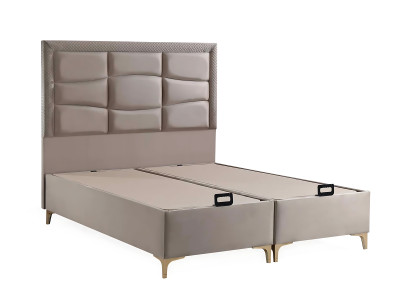 Cama beige elegante con colchón de textil y madera