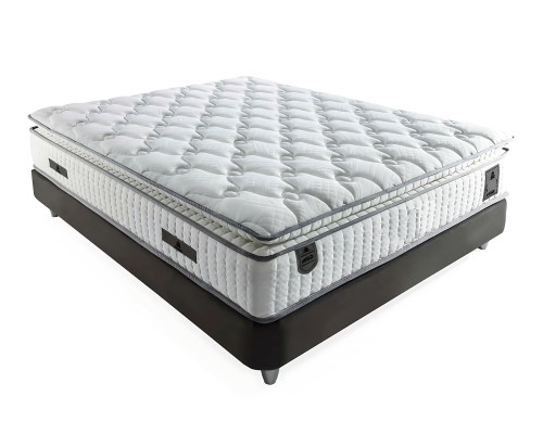 Elegante cama gris con colchón de textil y madera