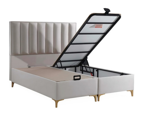 Cama elegante con colchón de textil en beige