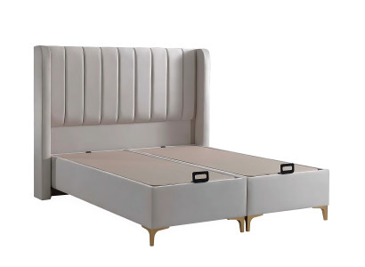 Cama elegante con colchón de textil en beige