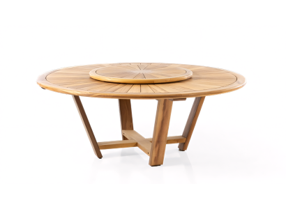 Mesa de comedor minimalista que crea hygge