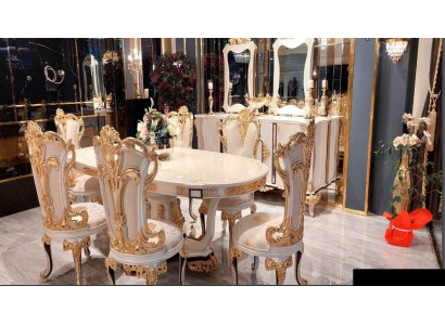 Elegante conjunto de comedor en oro para interiores sofisticados