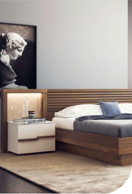 Conjunto de dormitorio marrón lujo cama cómoda mesitas de noche nogal natural.