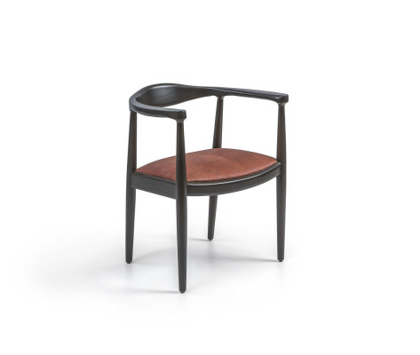 Diseño de muebles Silla con reposabrazos Silla de madera Nueva decoración Asiento acolchado