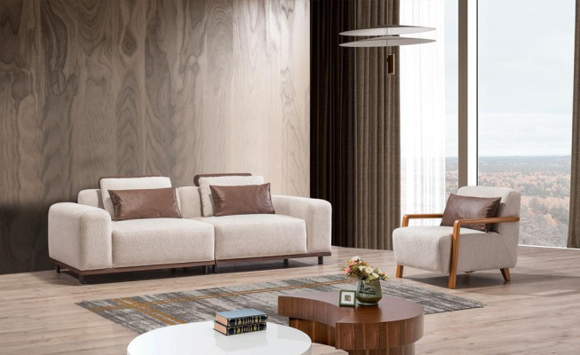 Sala de estar beige, set de sofás exclusivos de dos plazas y sillón de tela tapizado.