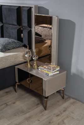 Juego de dormitorio moderno con cama, 2 mesitas de noche, armario y tocador.