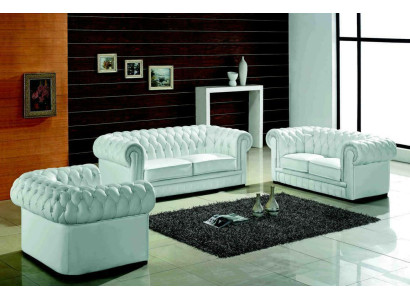 Conjunto de sofá clásico Chesterfield para la sala de estar.