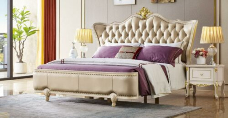 Conjunto de dormitorio de 3 piezas en estilo Chesterfield de madera maciza con cama, muebles y mesita de noche.
