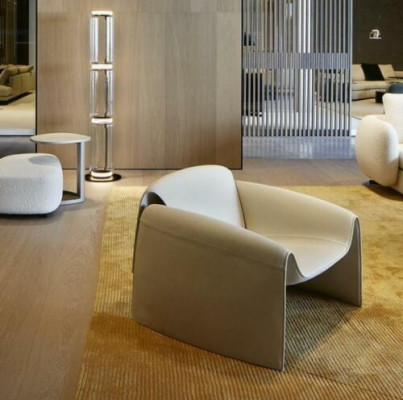 Sillón de lujo para sala de estar hotel, tapizado, moderno, un asiento, diseñador, gris.