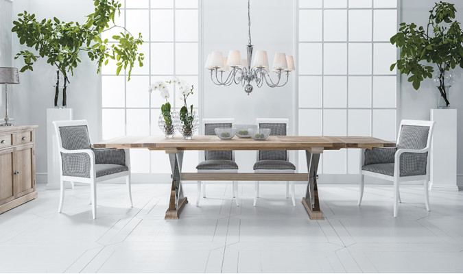 Diseño de mesa extensible de madera clásica de lujo para la sala de estar