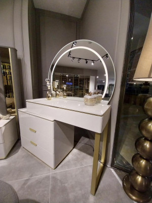 Juego de tocador consola espejo muebles diseño taburete 3 piezas. Nuevo