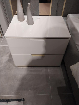 Juego de dormitorio de lujo Cama + 2 mesitas de noche + Banco Diseño Muebles 4 pzas. Nuevo