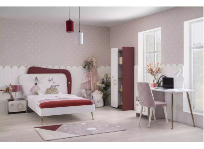 Conjunto de muebles de madera para habitación de niños moderna: cama, escritorio, estantería.