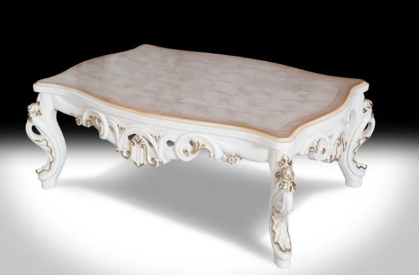 Sofá Chesterfield de 3 plazas + 1 blanca de tela con mesa de centro.