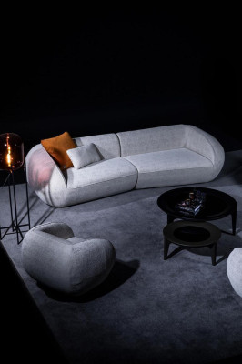 Conjunto de sofá de lujo gris de cuatro plazas, sillón de lujo, sofá de tela.