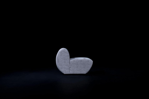 Gran conjunto de sala de estar de Sofá en forma de U de gran tamaño de color gris, lujoso y moderno.