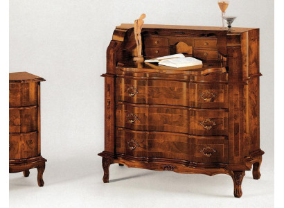 Cómoda de madera de estilo italiano de lujo. Cómoda de estilo barroco antiguo de estilo nuevo.