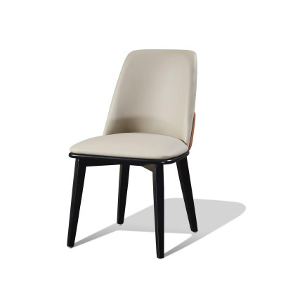 Juego de sillas de comedor modernas con tapizado de asiento de cuero y madera.