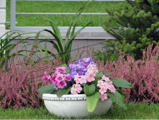Cesta de flores Figuras de flores Jarrón Recipiente Jardín Terraza Decoración Estatua