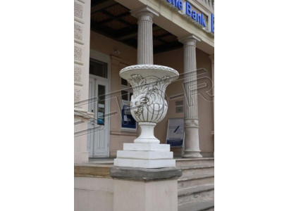 Diseño maceta planta cubo recipiente olla figura cara escultura