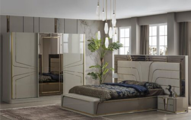 Conjunto de dormitorio moderno en beige con acento europeo.