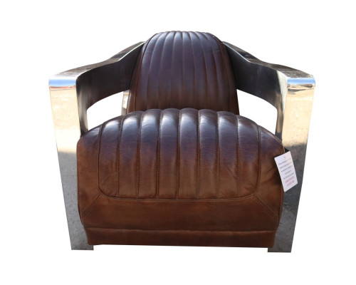 Muebles de aviador de lujo vintage retro envejecido, silla de cuero, sillón y sofá de diseñador.