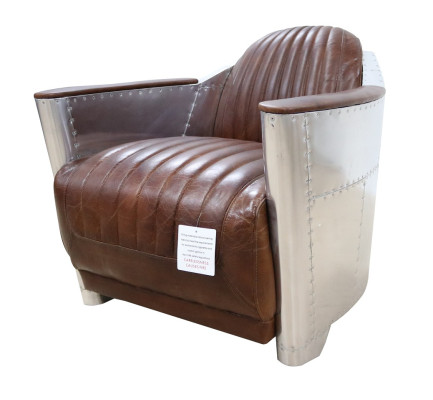 Sillón de club en estilo aviador, diseño de sala de estar, cromo, cuero Art Deco, cóctel.