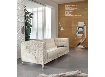 Sofá de lujo de tres plazas Chesterfield de lujo fabricado en Italia.