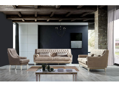 Juego de sofás Chesterfield beige de 4+3 plazas con elegante diseño de sillón.