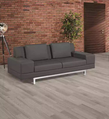 Sofá gris de tres plazas conjunto de sillones, sofá de oficina.