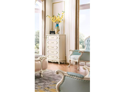 Dormitorio muebles cómoda muebles clásicos nuevos en el interior de la casa