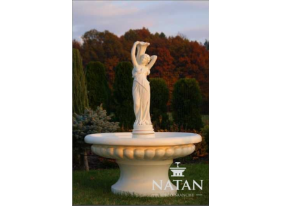 Fuente decorativa de jardín con figura de 164 cm para estanque.