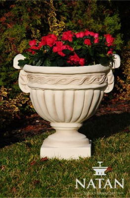Cesta de flores florero recipiente jardín terraza decoración estatua figuras Alma