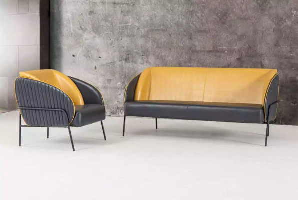 Sofá de cuero sintético moderno de 3 plazas para la sala de estar, con tapizado textil y diseño de muebles.